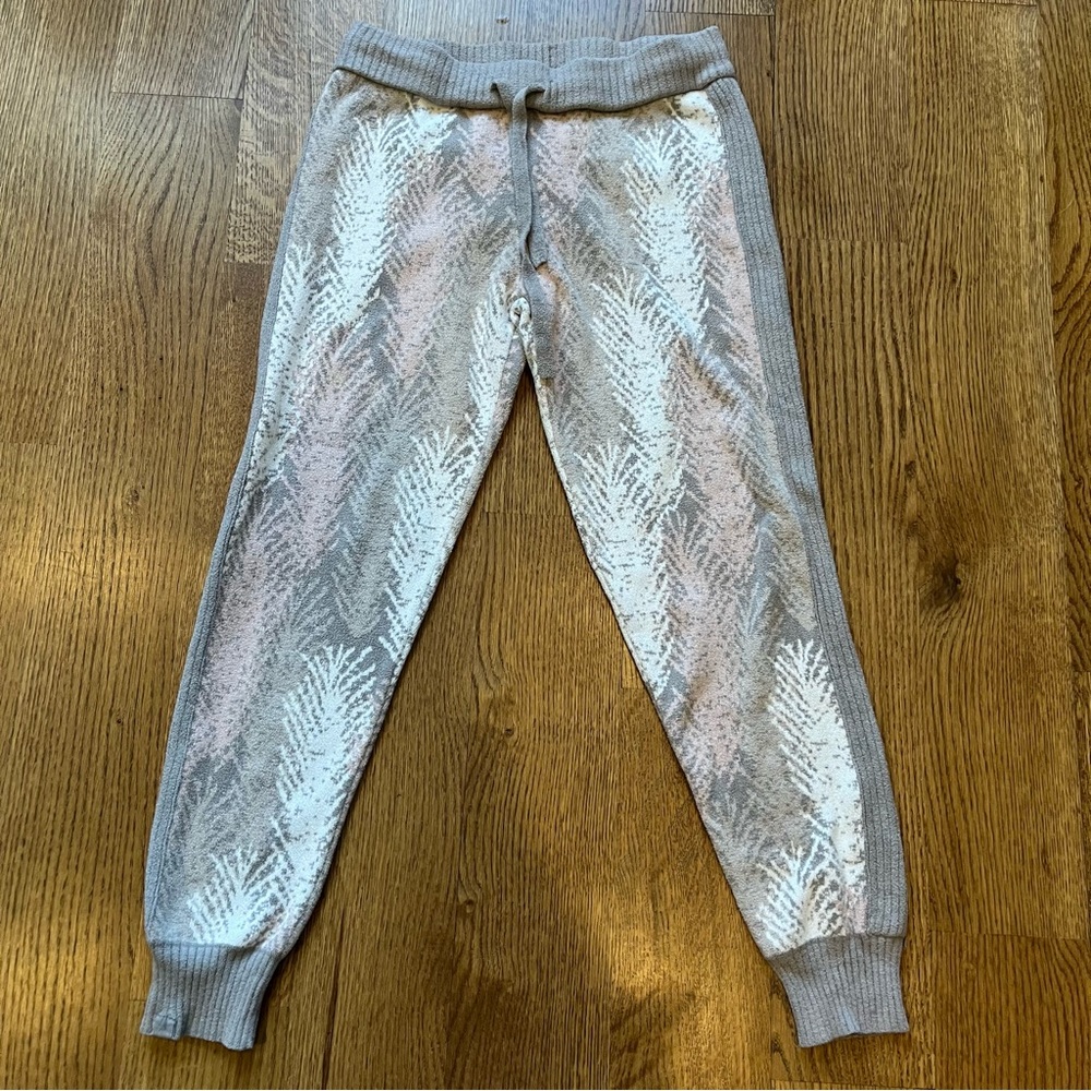 Barefoot Dreams RETIRED Rib Trim Jogger Cropped Pewter Feather Woman’s Sz S